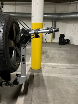 Thule Bike Rack- Fits 2 