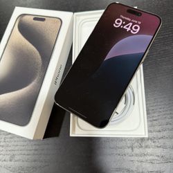 Apple iPhone 15 Pro Max 256GB Unlocked