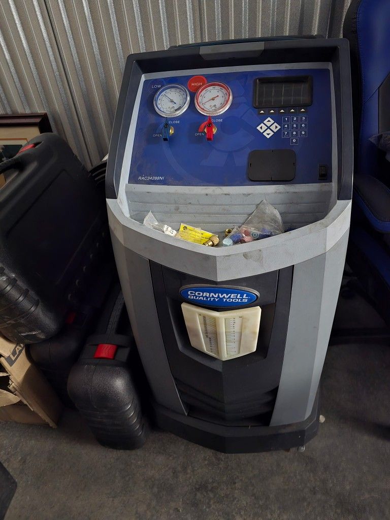 A/C Machine