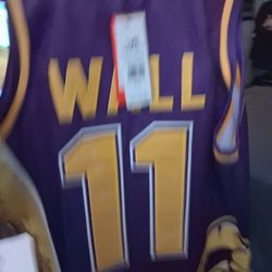 $100+ Jerseys 