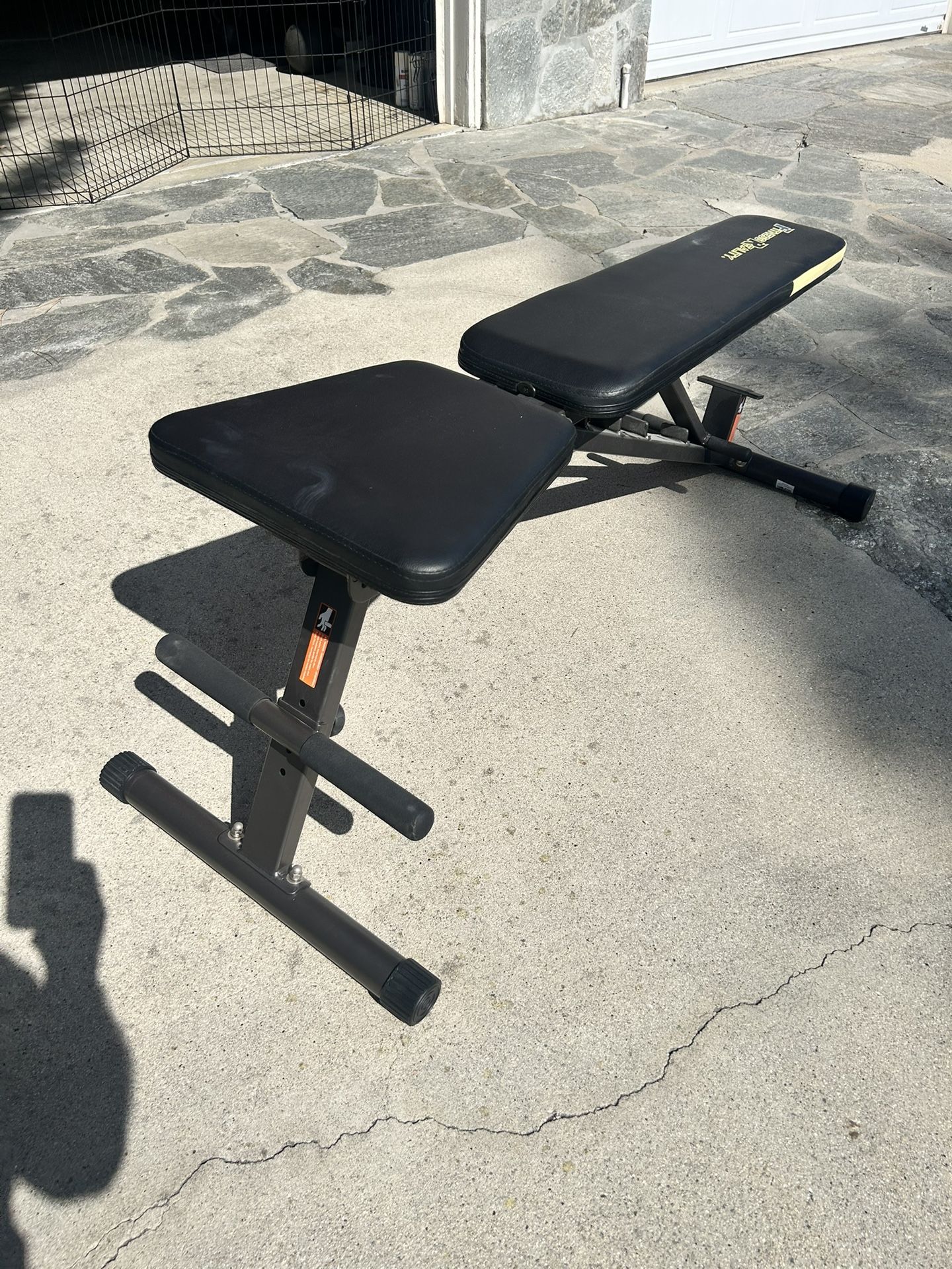 Adjustable Exercise Bench 