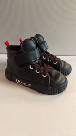 H&M Disney Mickey Mouse Boys Boots