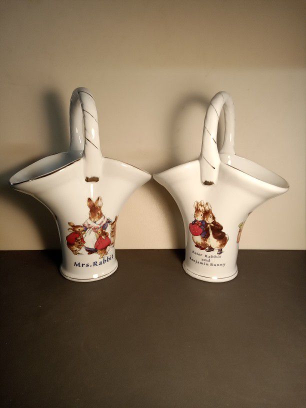 Two Vintage Peter Rabbit The World of Betrix Potter Ceramic Baskets / Vases