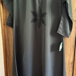 Girls Abayas (age 8-10) EACH 