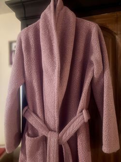 Gilligan’s & O’Malley S/M Robe