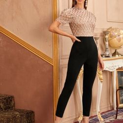 NEW Puff Sleeve Sequin Jumpsuit

XS 2