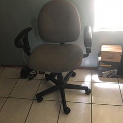 Office Chair $15