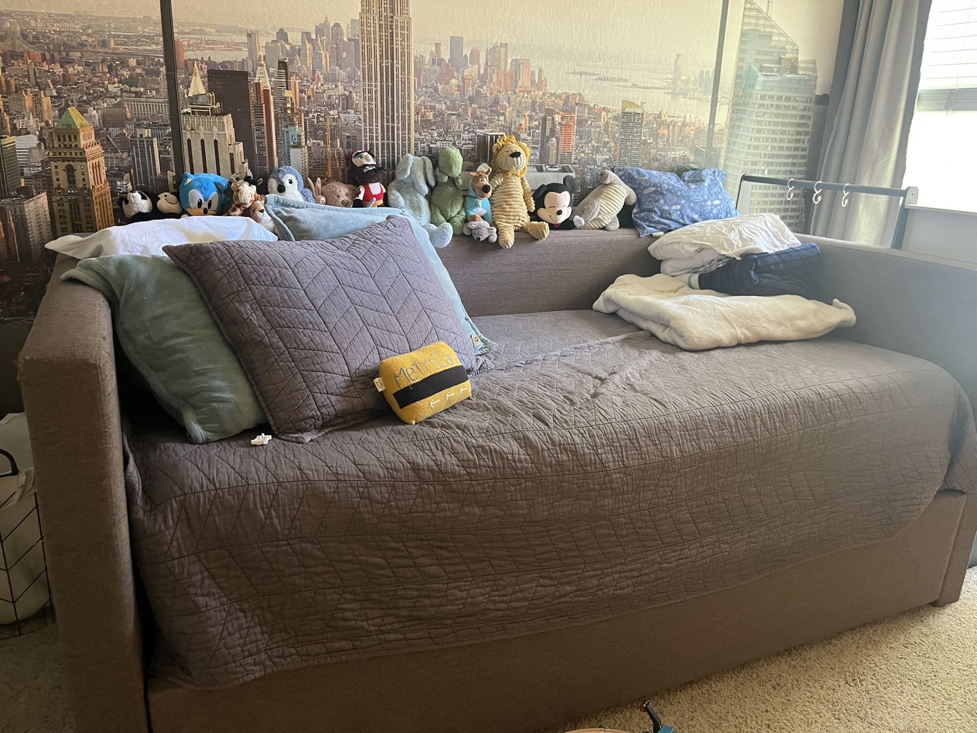 Kids Trundle Bed w/ Trundle Mattress