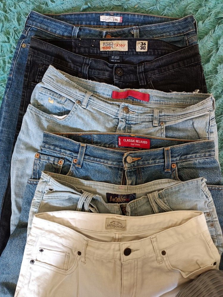 8 Pairs Of Name Brand Jeans