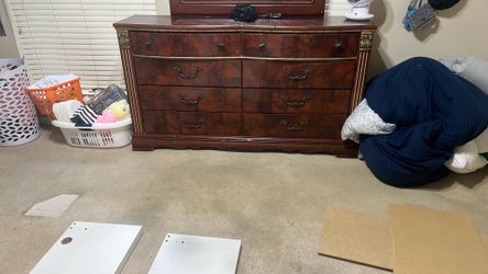 dresser