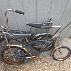 A pair of Schwinn stingray style Cruisers