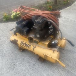 DeWalt Compressor 