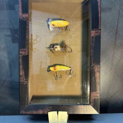 Frames Antique Lures