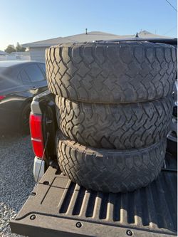 Wildpeak falken 285/70