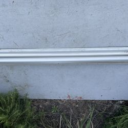 Fluorescent Light Fixture