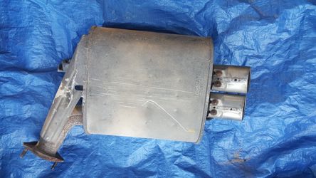 03 04 05 INFINITY G35 SEDAN muffler