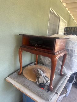 End table