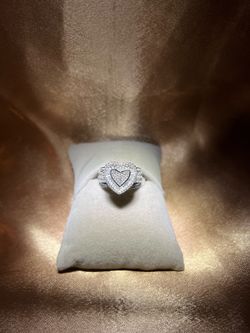 Heart silver ring
