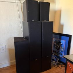  Paradigm Speakers Monitor 5 + Atom + Center Channel