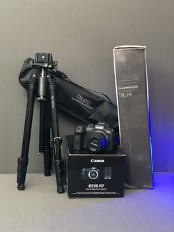 Canon EOS R7  with 18-45mm and Tripod (56000 Shutter Count))