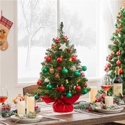 Mini Artificial Christmas Tree Tabletop Holiday Decoration with Cement Base Green