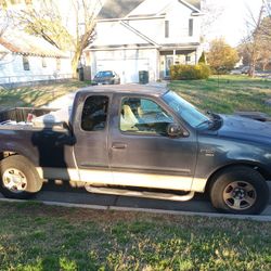 Ford F150 V8 Year 2000 (Cold AC) 540/5.4 Engine 