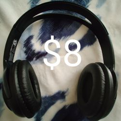 Headphones 