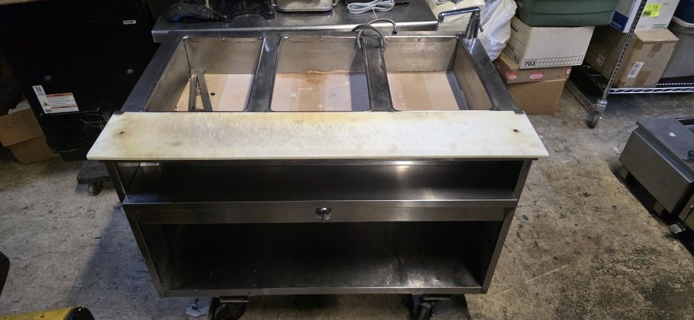 RANDELL 3 COMPARTMENT GAS STEAM TABLE