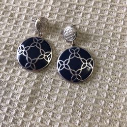Vintage Stud Royal Blue With Silver Tone Inlay