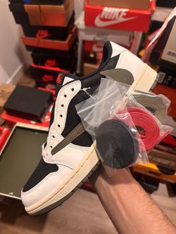Jordan 1 Low - Travis Scott Olive