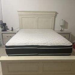 Queen Bed Set 