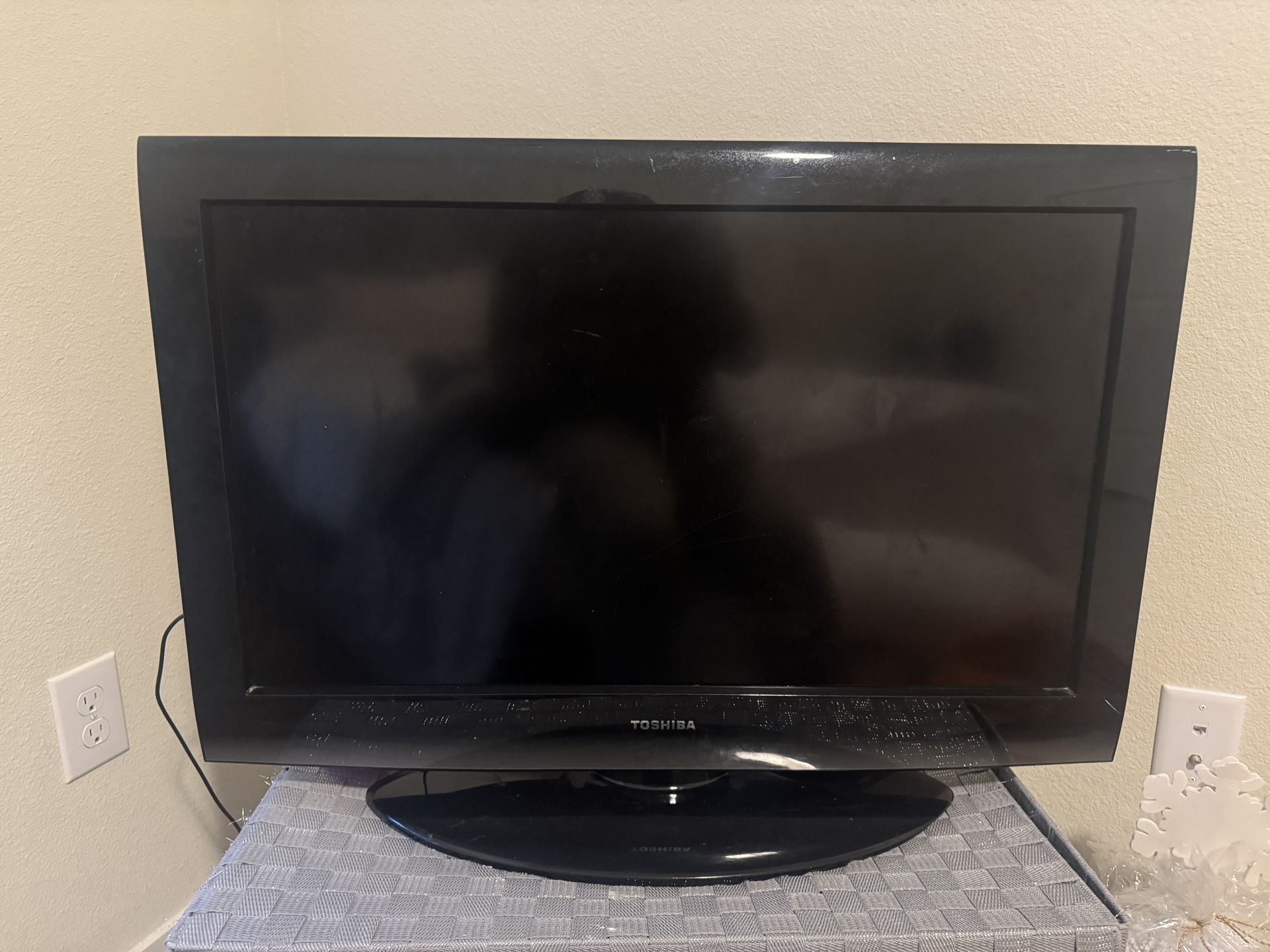 Toshiba TV
