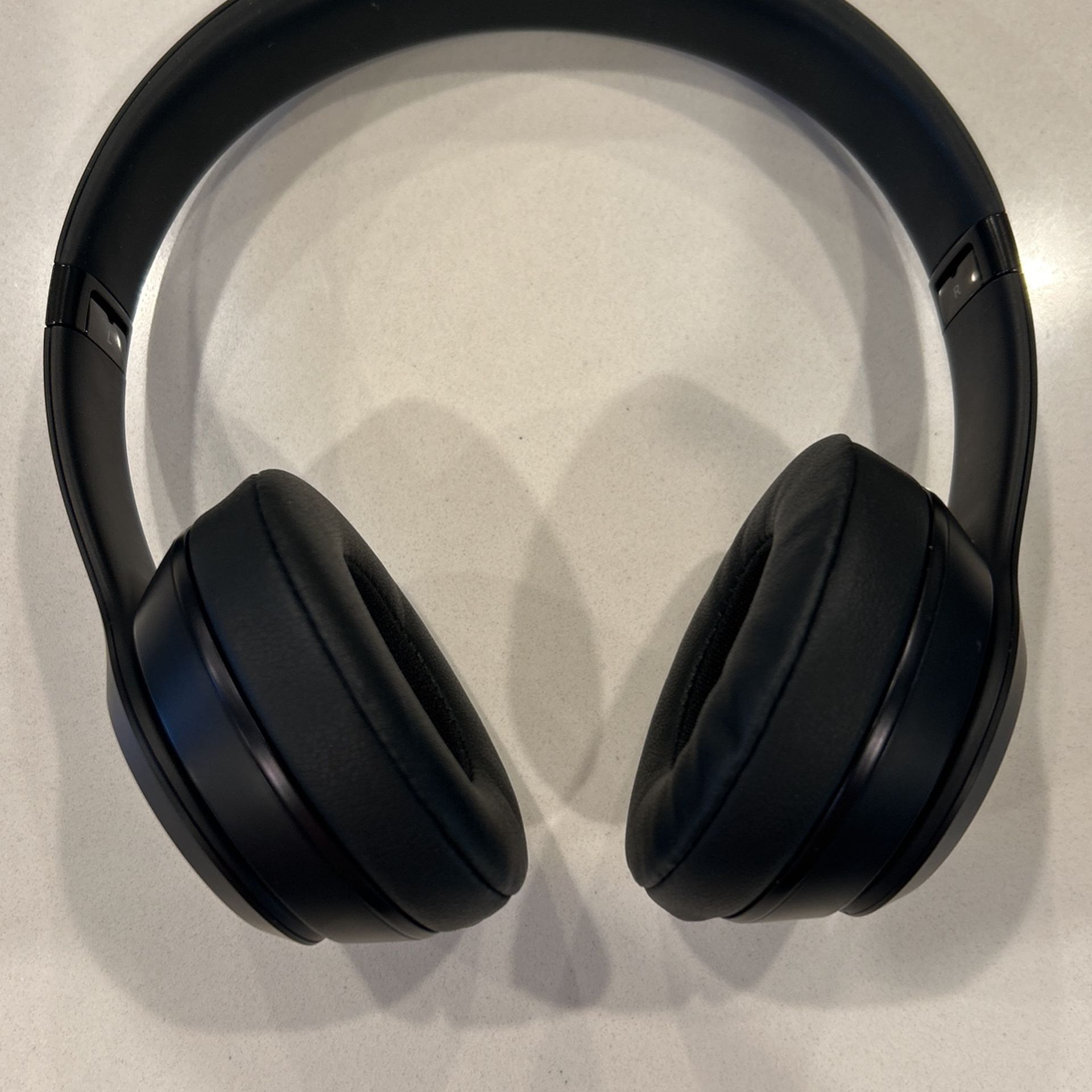 Beats Solo3 - Matte Black - Wireless Bluetooth