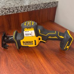 Dewalt Compact Reciprocating Saw *TOOL ONLY*