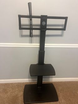 Huey's TV Stand