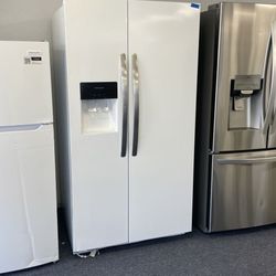 White Frigidaire Side By Side Refrigerator PLAJV