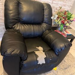 Free chair reclines