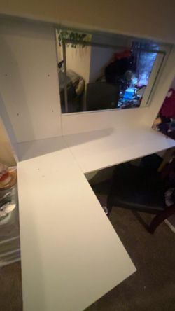 White Vanity Desk with Mirror