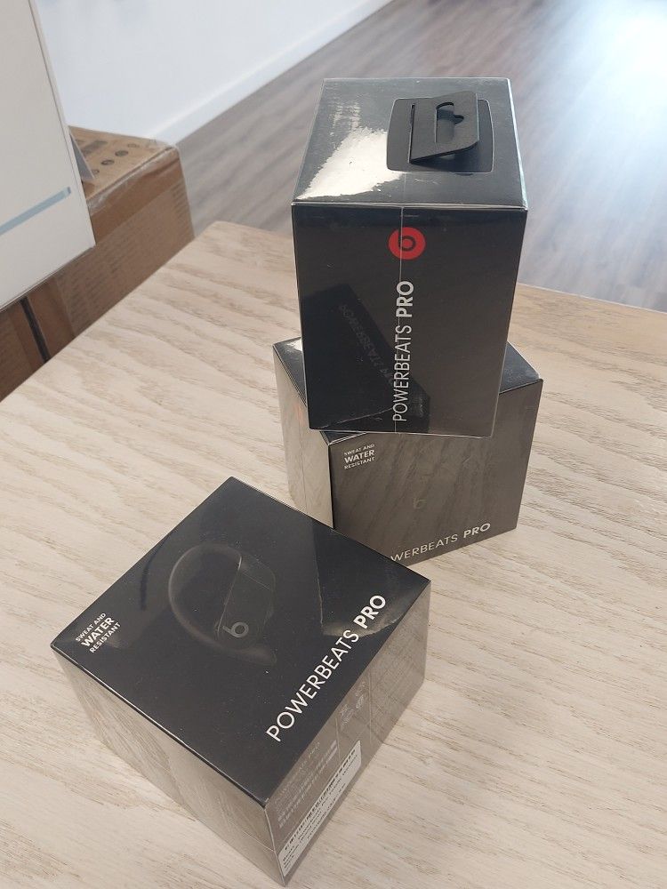 Beats Powerbeats Pro Earbuds New
