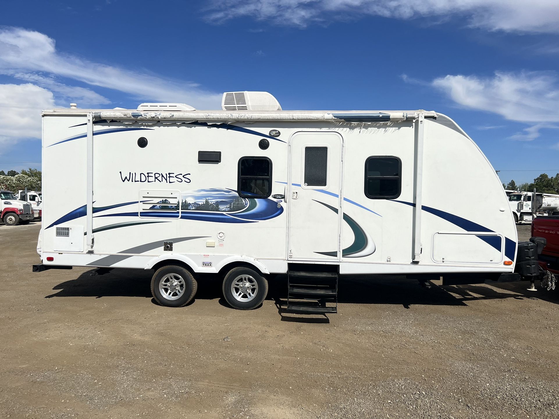 2013 Wilderness heartland 26’ Needs Work