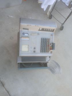 Vintage Gross Cash Register
