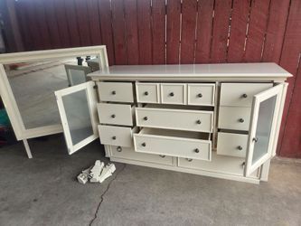 Dresser with mirror