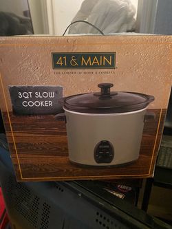 Slow cooker