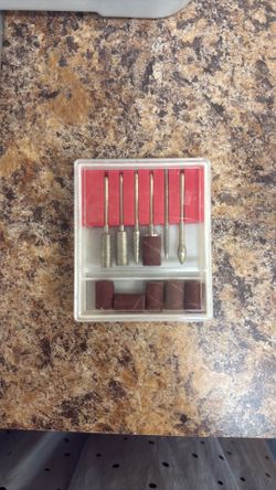 New nail polishing tools