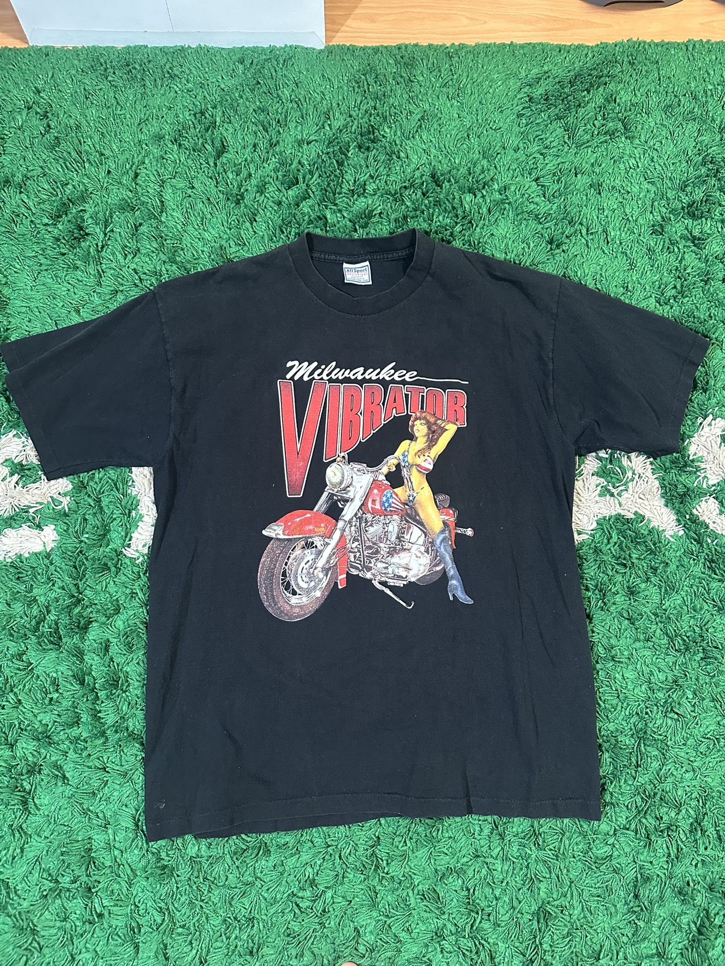Vintage Milwaukee Vibrators Moto Tee Size XL