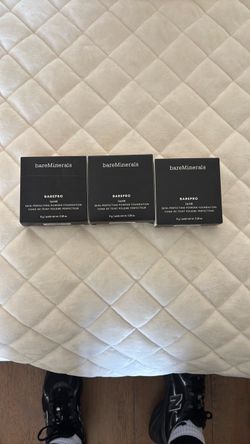 bare minerals powder foundation
