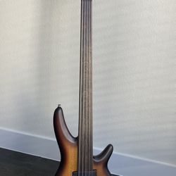 Ibanez SRF705 Fretless 5 String Bass Guitar