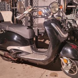 2006  Lance Vintage Scooter (Gas)