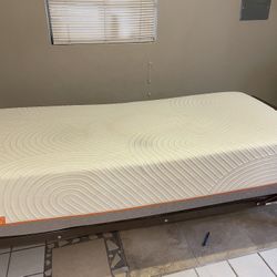 Tempur-Pedic Twin mattress With Hospital Bed