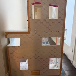 Rainbow High Doll house